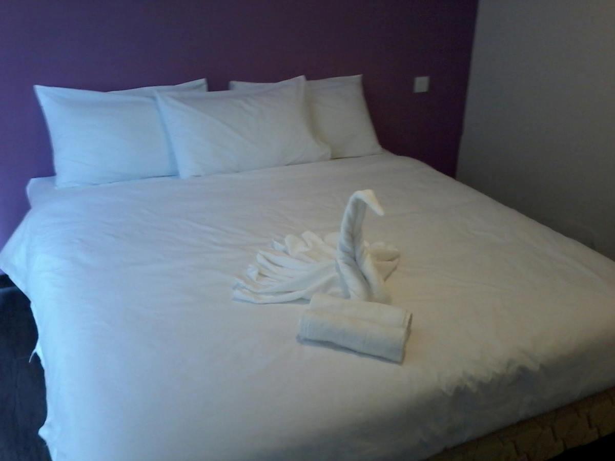 Casa Hotel Near Klia 1 Szepang Kültér fotó